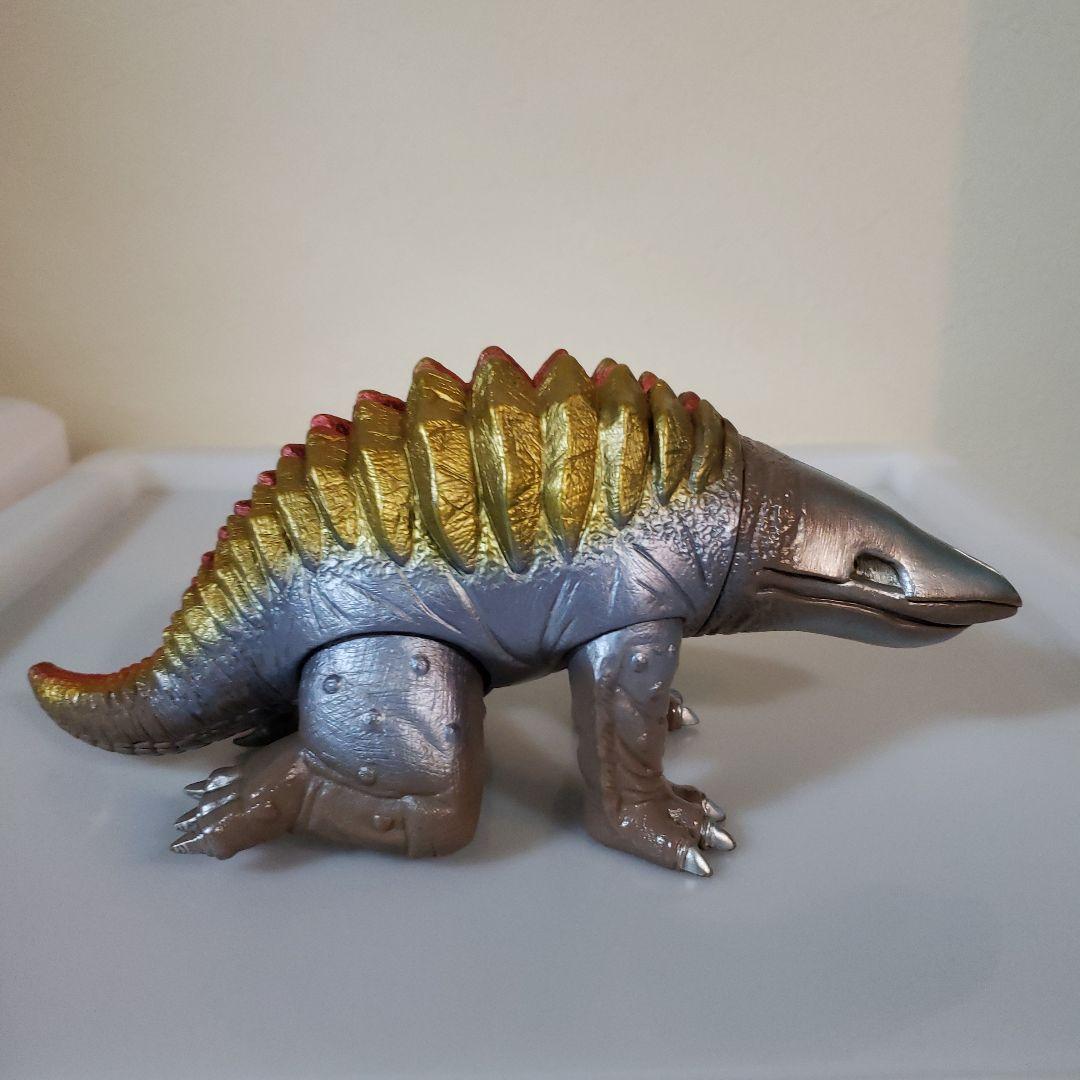 やまなや　怪獣郷　ソフビ　ウルトラマン 怪獣　ガボラ　ヒレ閉じ