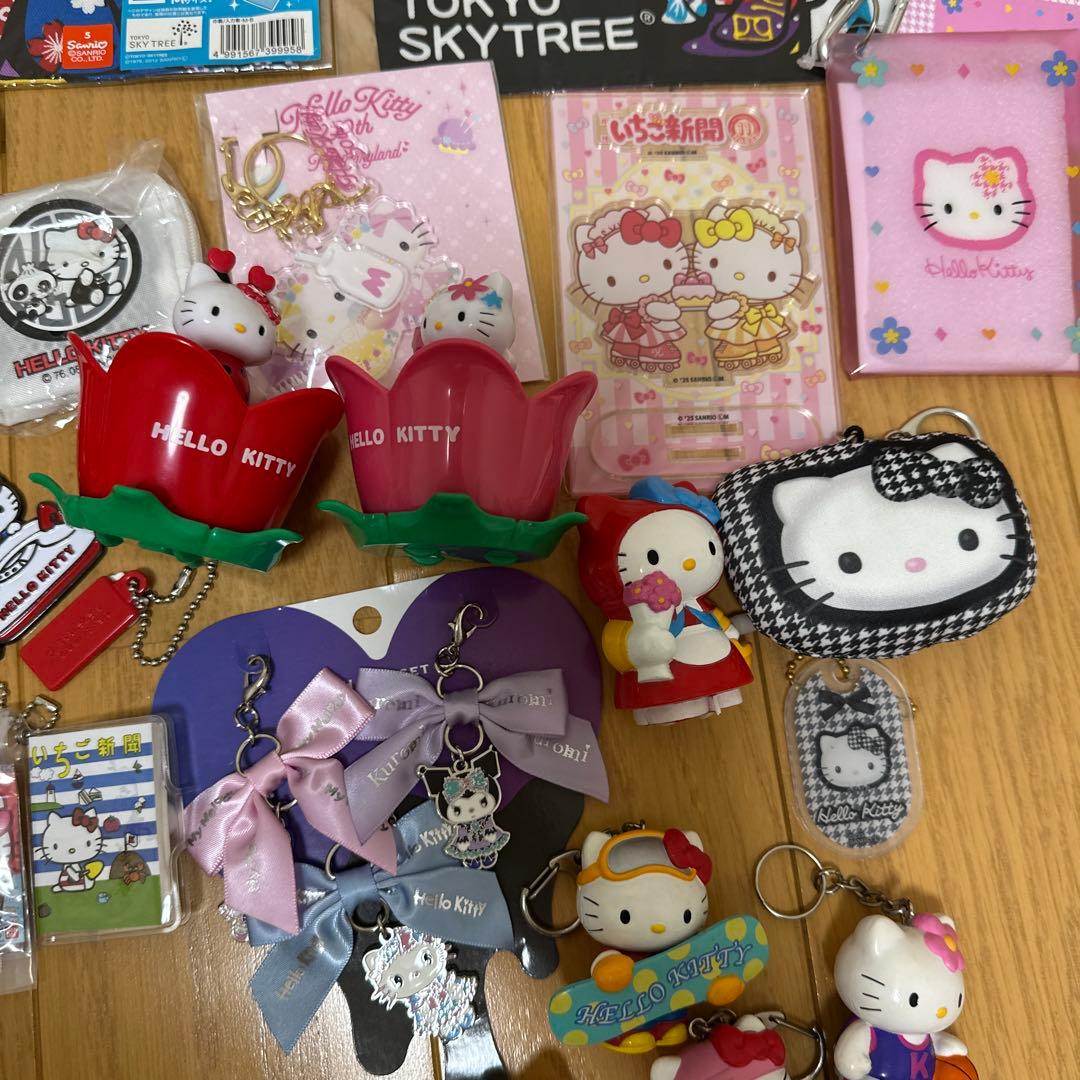 サンリオ ご当地キティ ストラップ タオル カプセルトイ フィギュア USJ