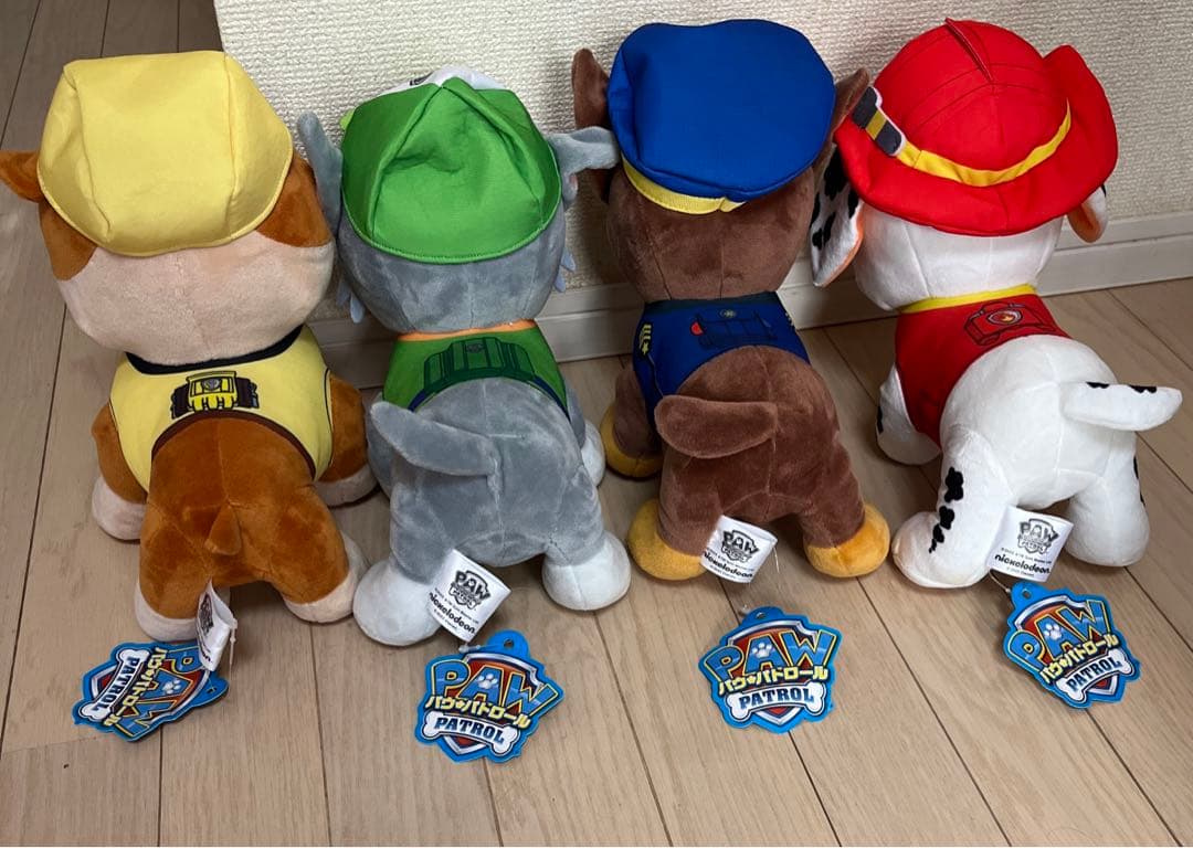 パウパトロール　マーシャル　ラブル　チェイス　ロッキー　スカイ　ぬいぐるみセット