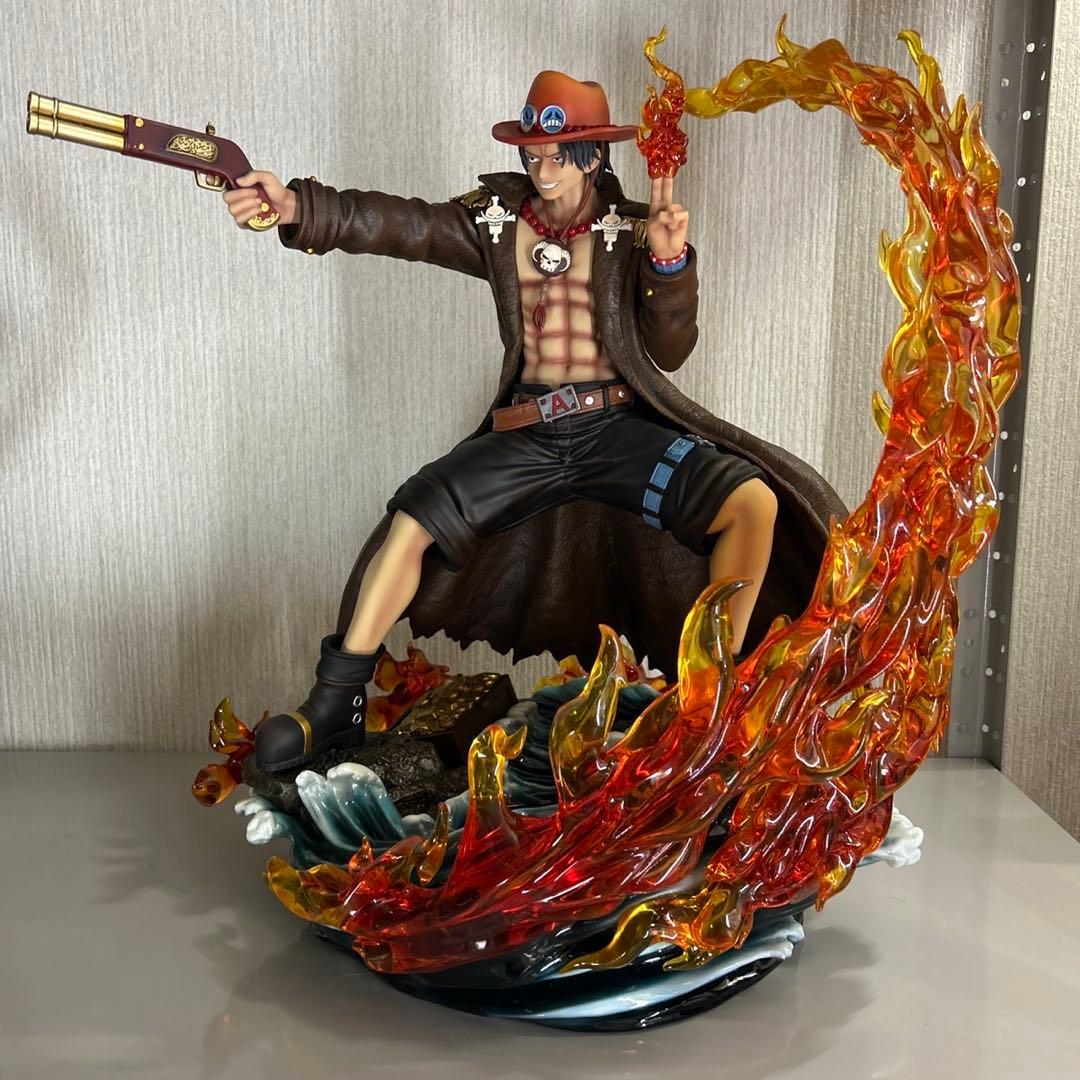 ワンピース　エース　フィギュア