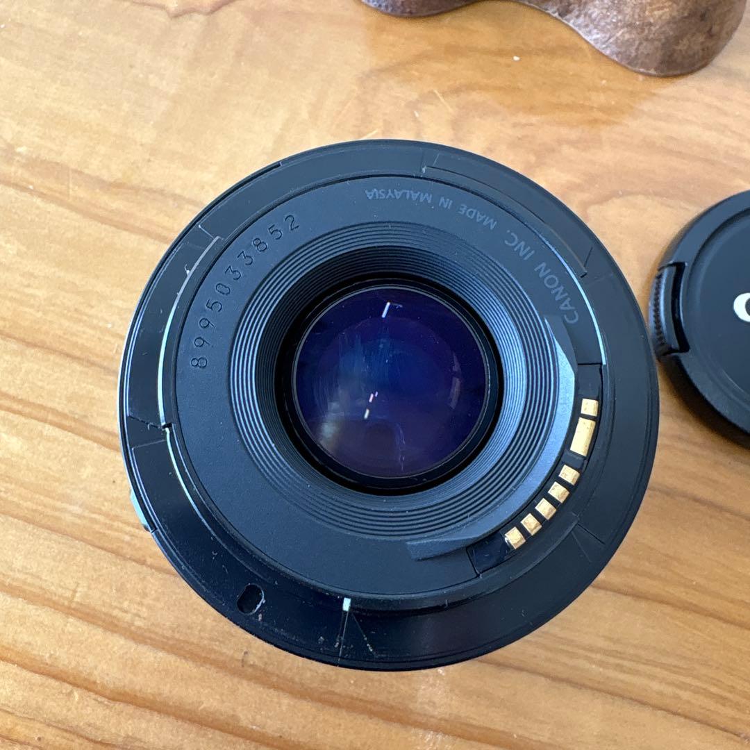 キャノン CANON EF 50mm F1.8 II