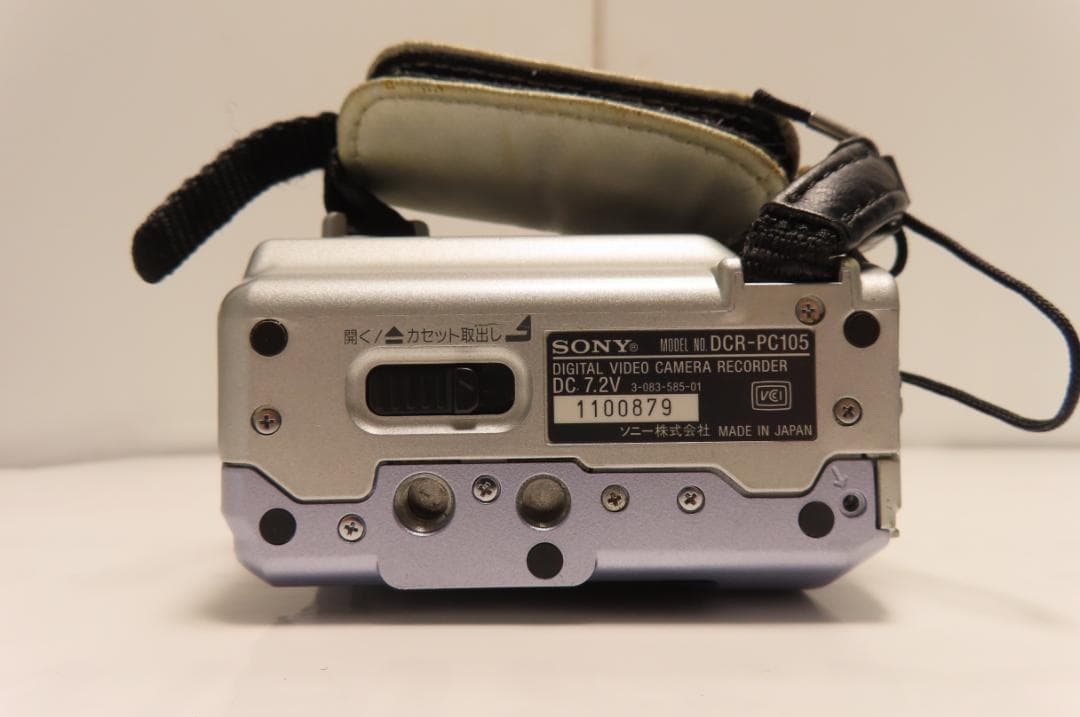 動作品Mini DV　ソニー　デジタルビデオカメラ　SONY DCR-PC105