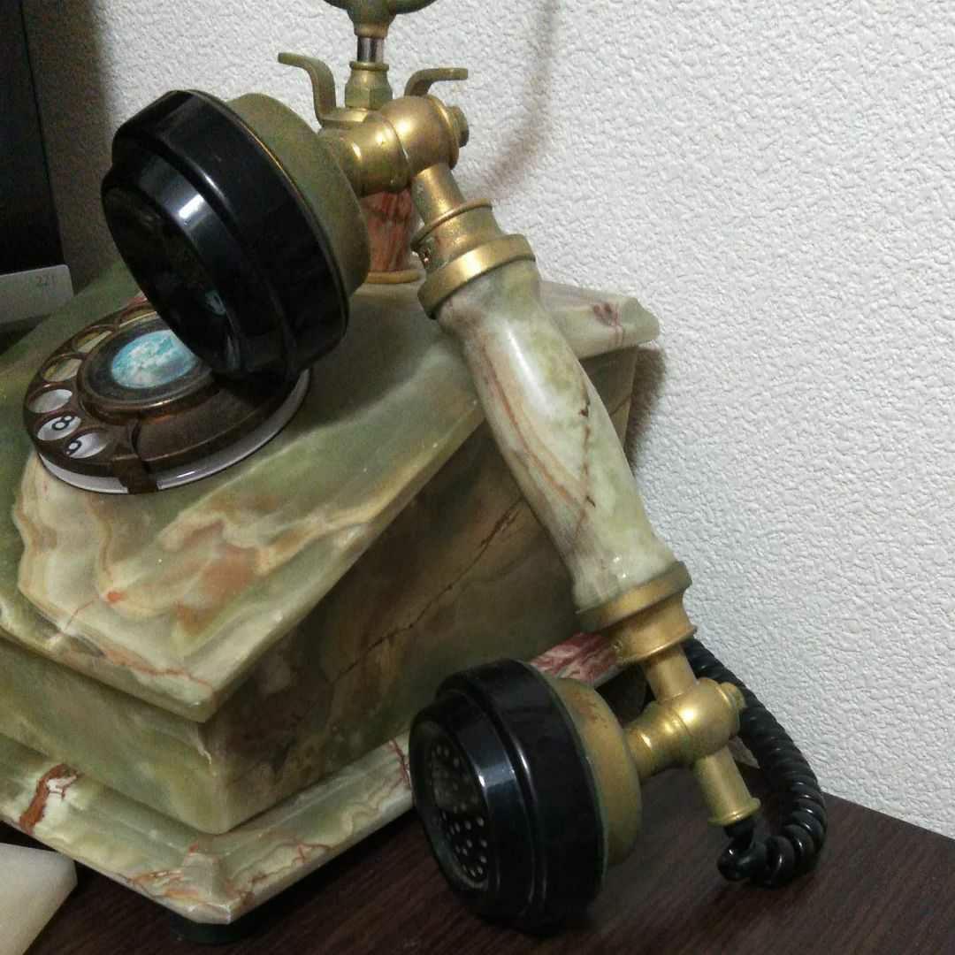 大理石　マーブル　電話機　アンティーク　孔雀の羽　尾羽　飾り羽　ペン立て　天然石