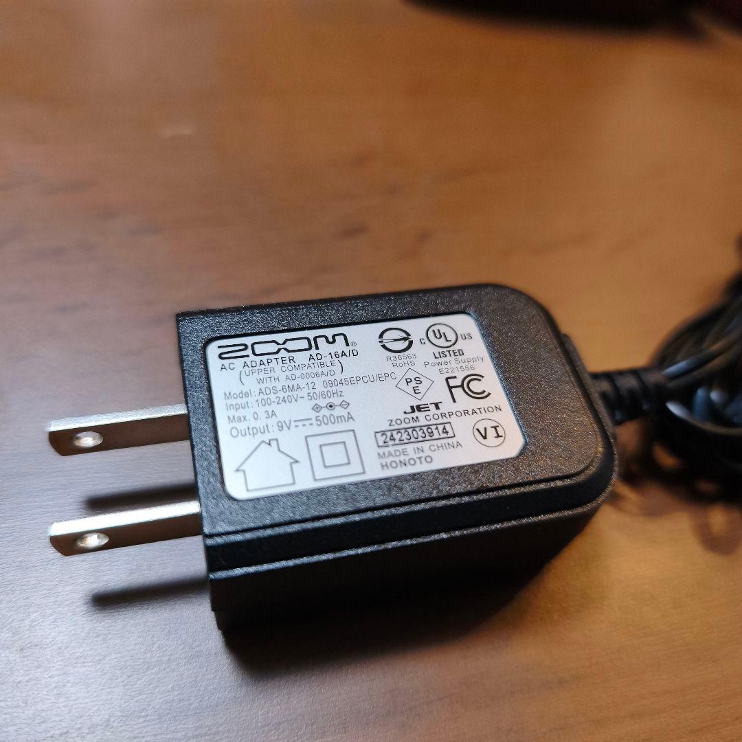 ZOOM B1X FOUR ベース用マルチエフェクター