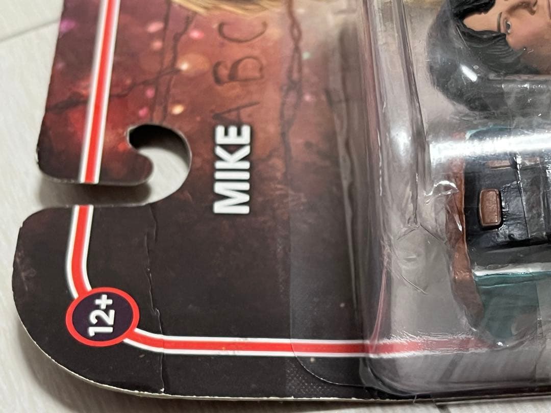 Stranger Things マクファーレントイズ イレブン&マイク