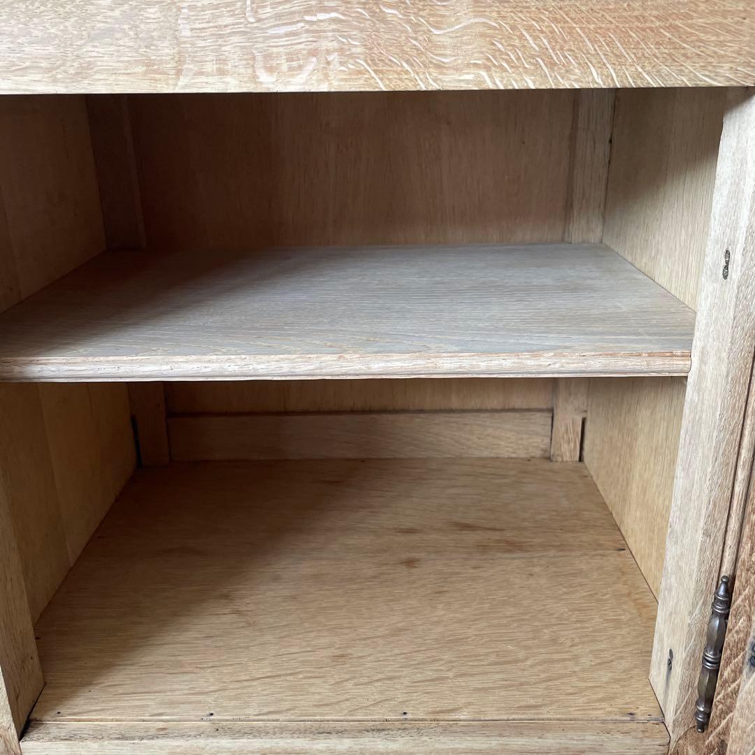 ベッドサイドドロワーキャビネット　ベッドサイドテーブル 剥離