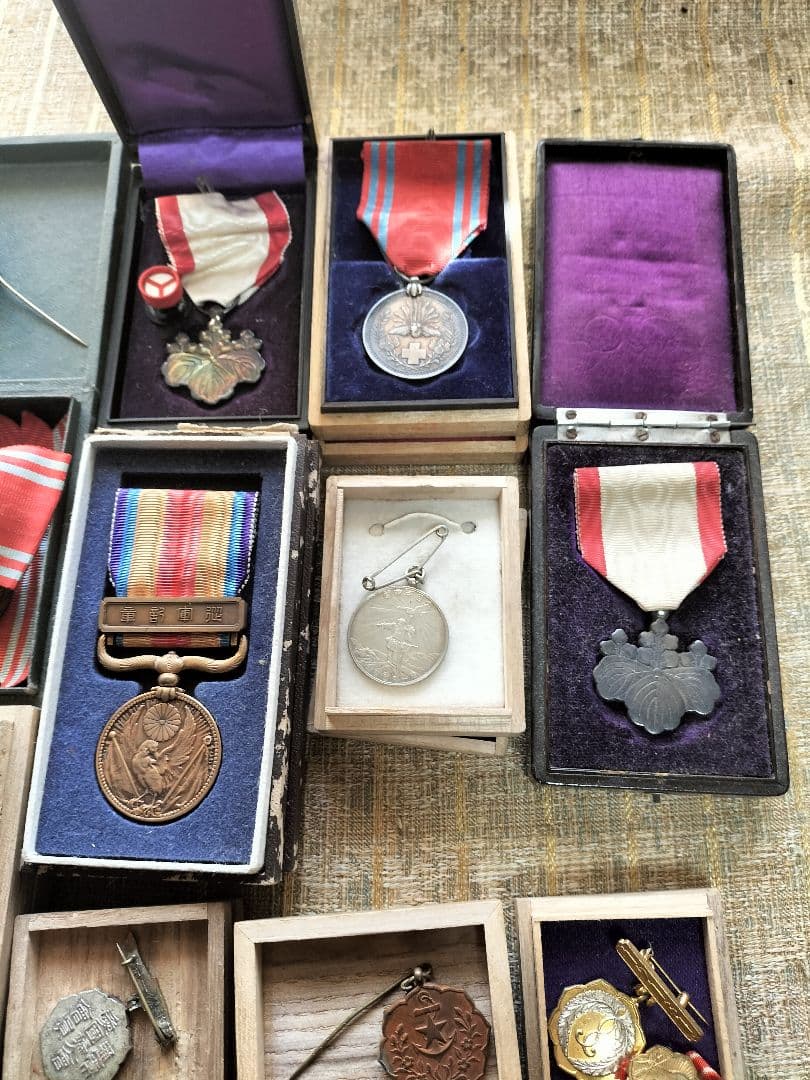 勲章色々まとめ売り