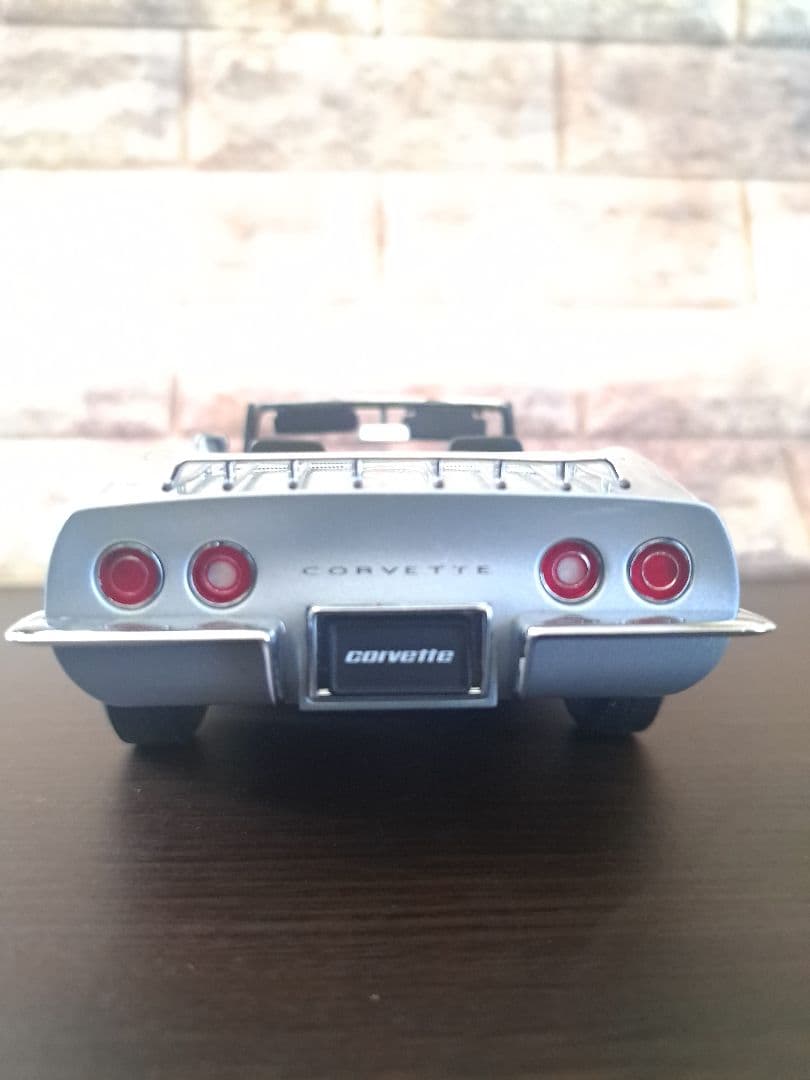 1/18 オートアート シボレーコルベットC3コンバーチブル
