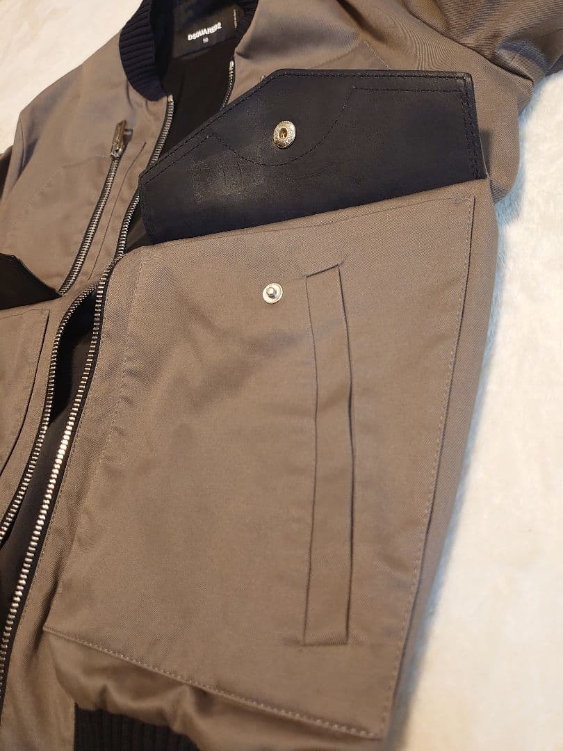 美品 DSQUARED2 ブルゾンジャケット 50 さんまさん着用ハンガー袋付き