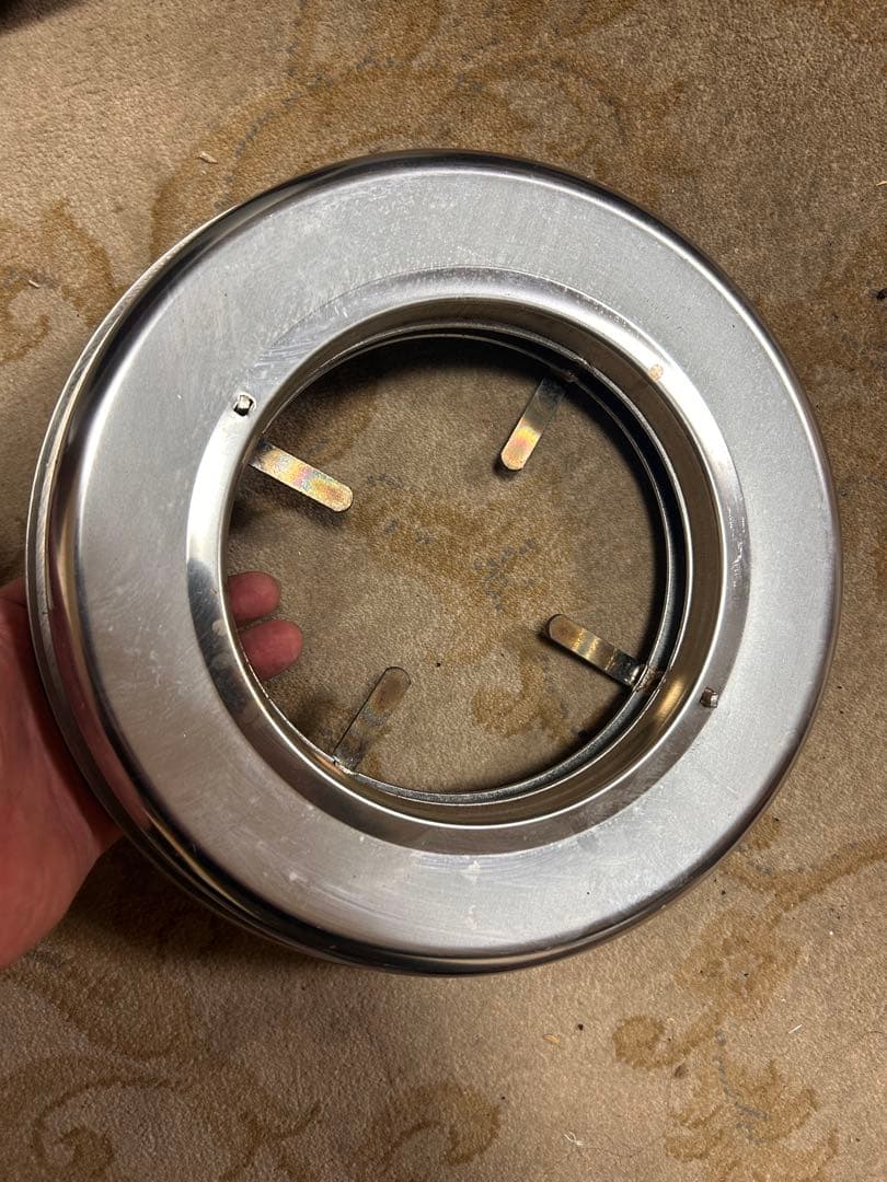 煮炊きができるストーブ！トヨトミ　火鉢型石油ストーブ HH-216