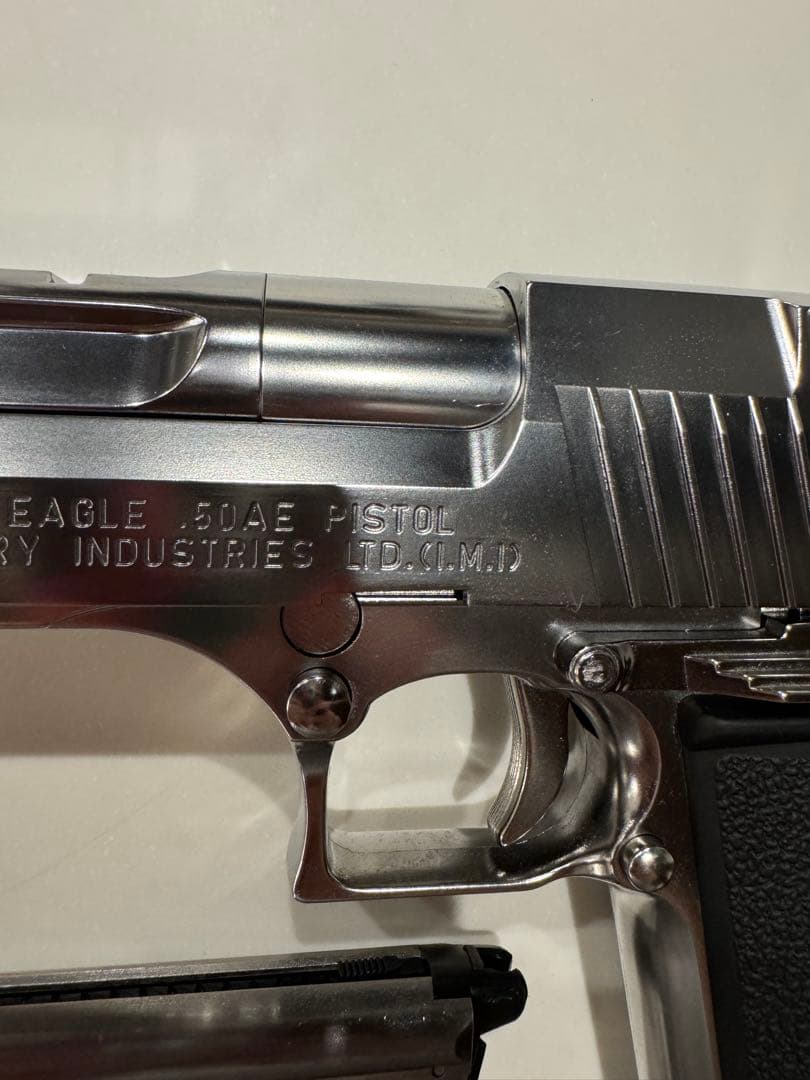 東京マルイ　デザートイーグル クロームステンレス　ガスガン