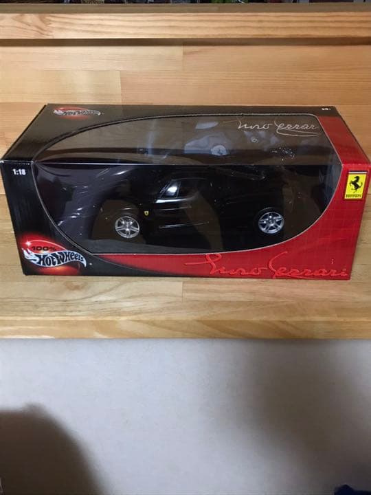 FERRARI ENZO 1/18 HOT WHEELS フェラーリ　ブラック