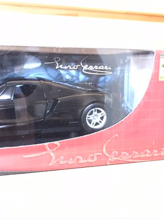 FERRARI ENZO 1/18 HOT WHEELS フェラーリ　ブラック
