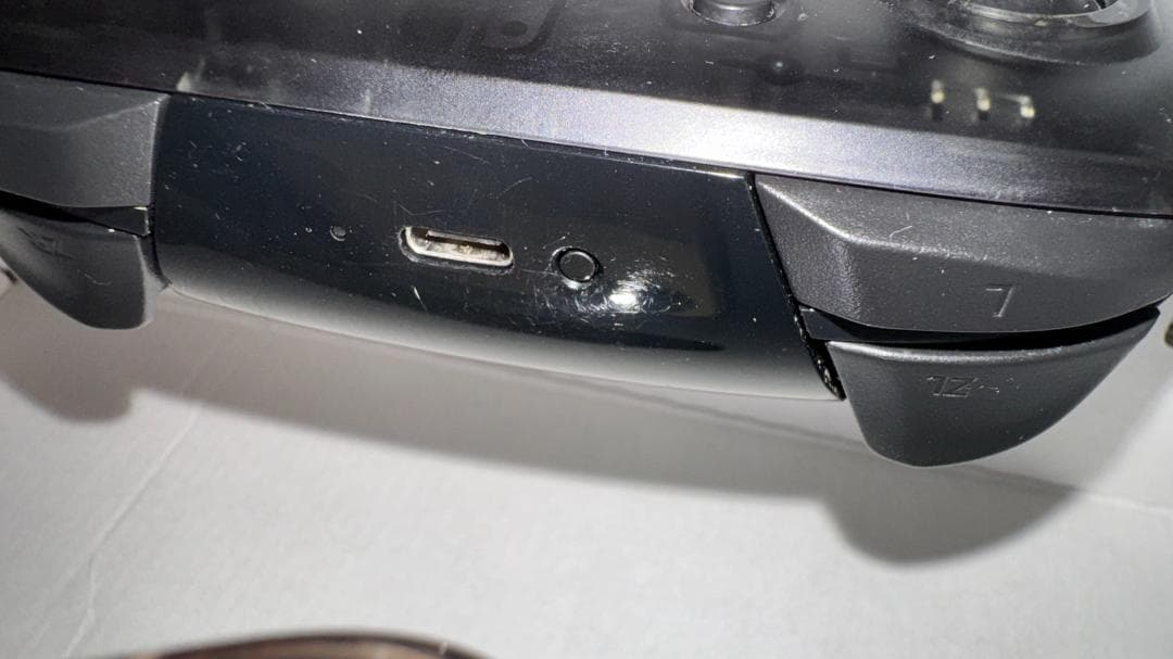 【Nintendo】Switch本体＋Switch プロコントローラー