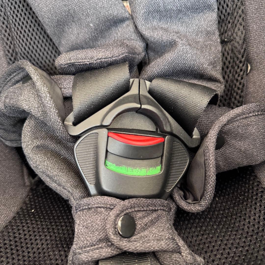 エールべべ　クルット4Sプレミアム　シートベルト AB865 AILEBEBE