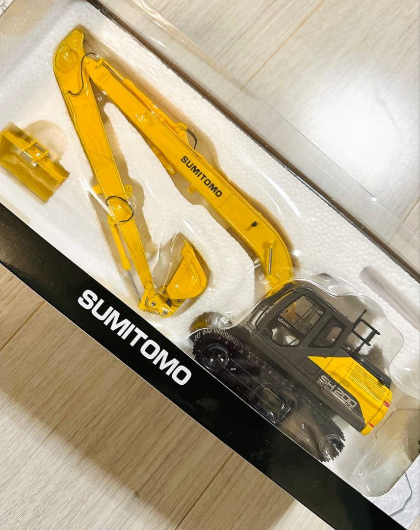 【新品未開封】SUMITOMO SH200LC-7LR 超ロングリーチ仕様