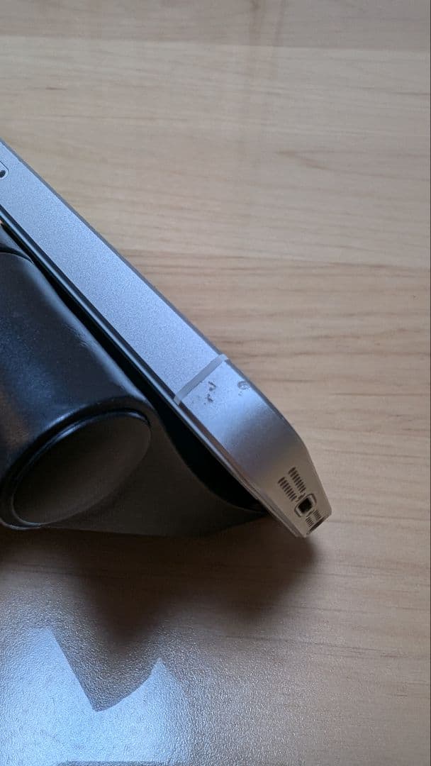 Apple iPhone SE 16GB(第一世代)