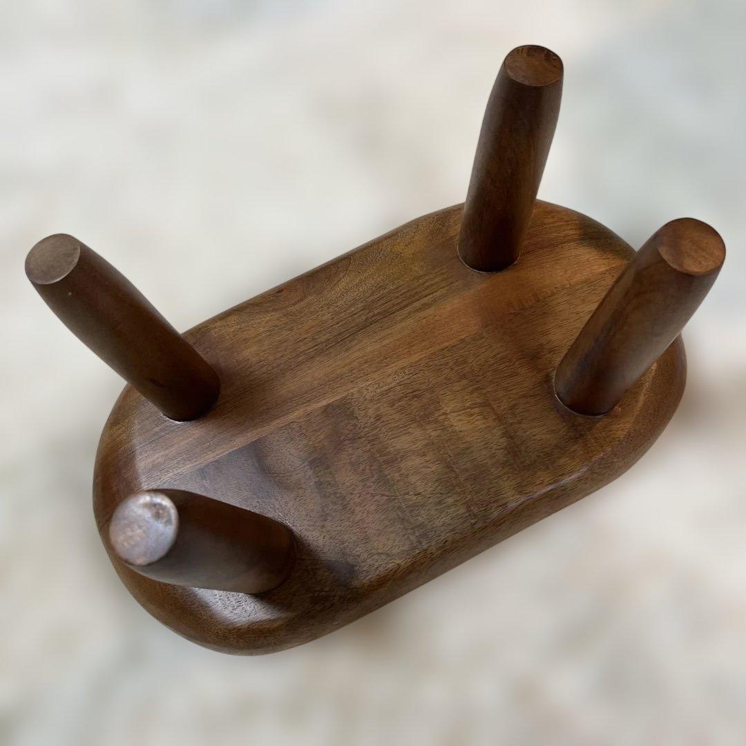 ZARA木製オーバルスツール