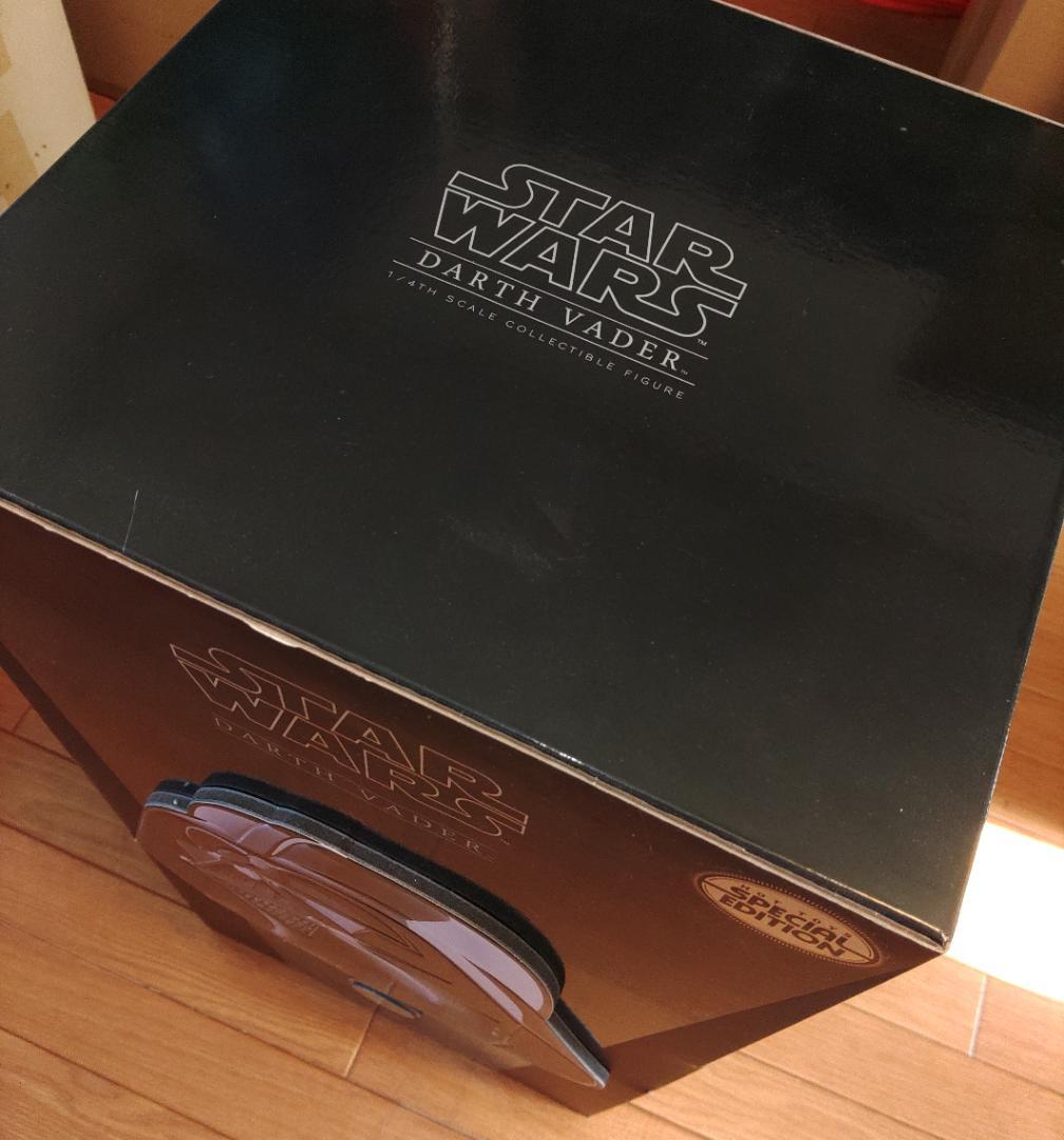 HOTTOYS　１／４スケールフィギュア　ダース・ベイダー