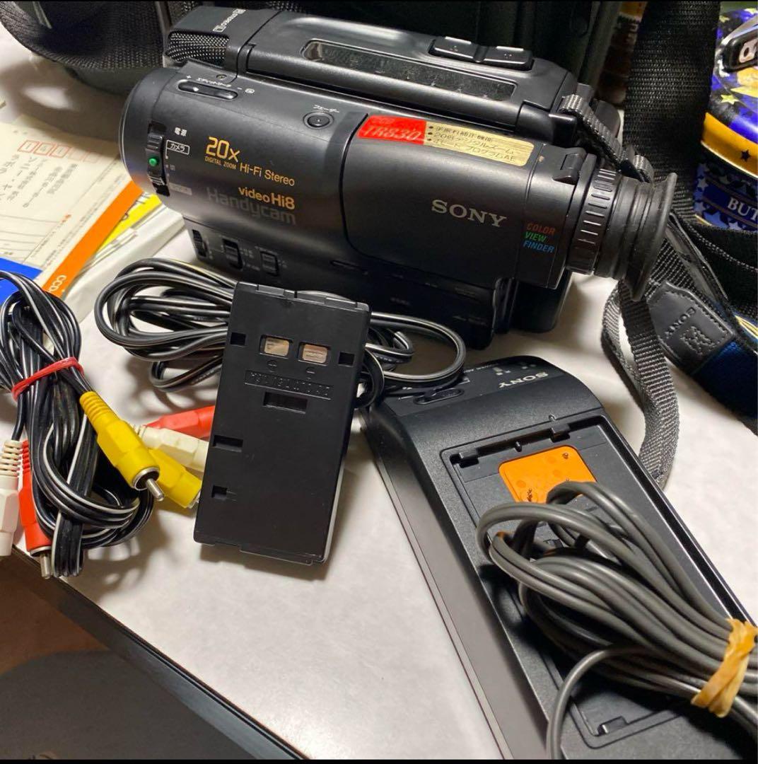 SONY Handycam Hi8 ビデオカメラ本体 CCD-TR830 8ミリ