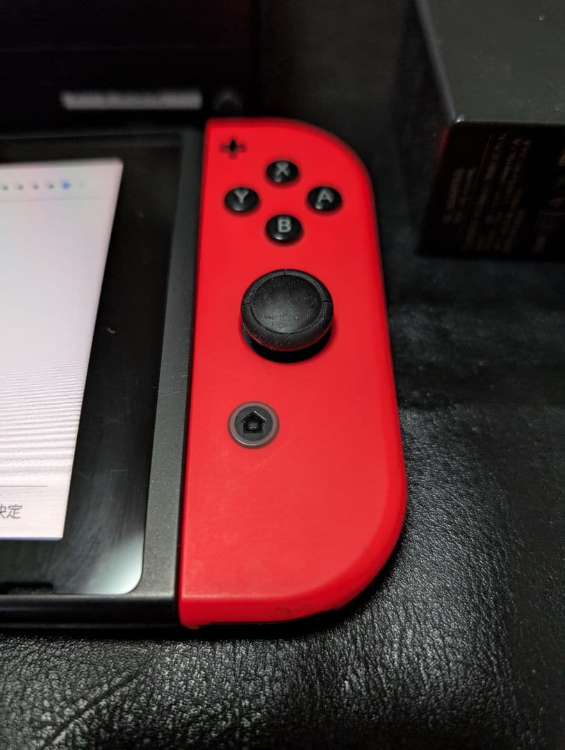 ゆ*り様 Nintendo Switch 青/赤 本体 充電器付き その他付属品