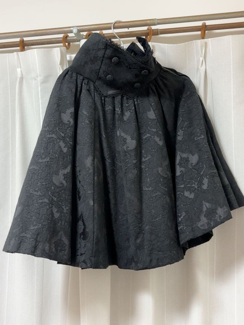 Sheglit ジャガードスカート 黒 ひざ丈