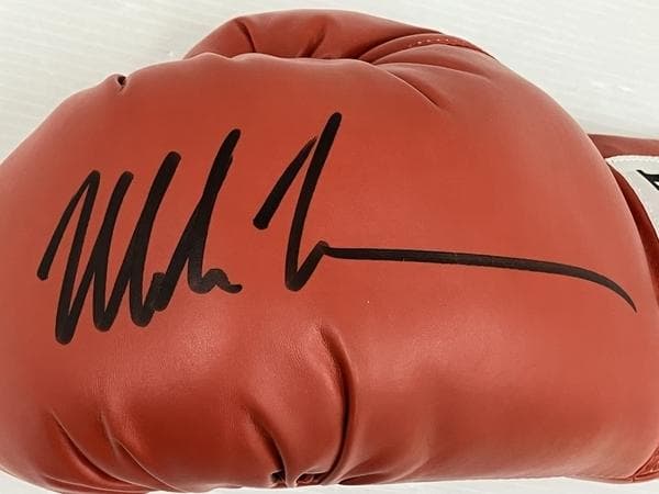 MIKE TYSON/マイクタイソン/直筆サイン入りボクシンググローブ/証明書付