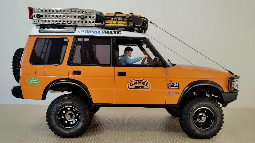 ホビーラジコン 1/10 Land Rover Discovery1 Axial RC4WD