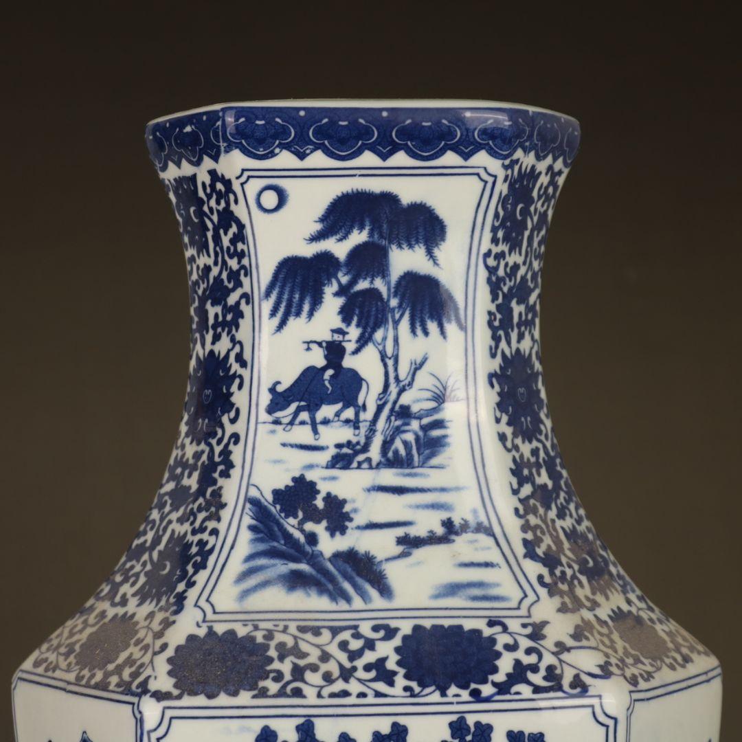 中国美術 青花山水花鳥紋六方扁瓶 景徳鎮 陶磁器 装飾品 工芸品 美術品 置物