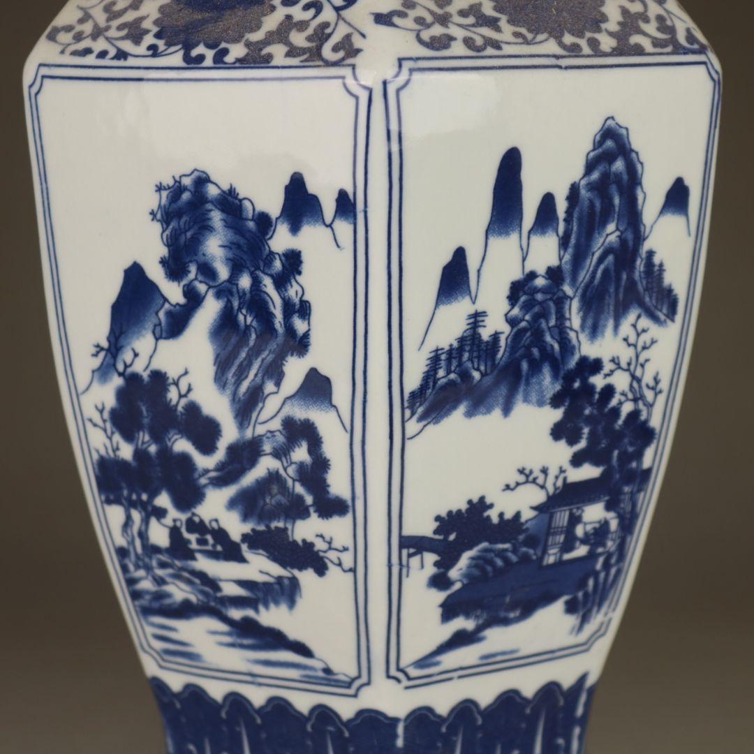 中国美術 青花山水花鳥紋六方扁瓶 景徳鎮 陶磁器 装飾品 工芸品 美術品 置物