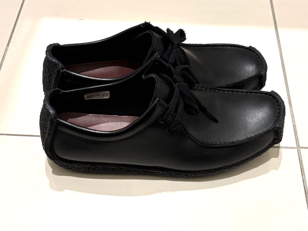 美品 Clarks クラークス 26cm Natalie ワラビー 黒