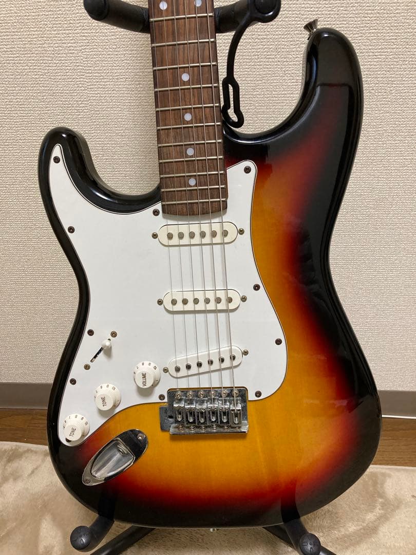 Photo genic ストラトレフティギター