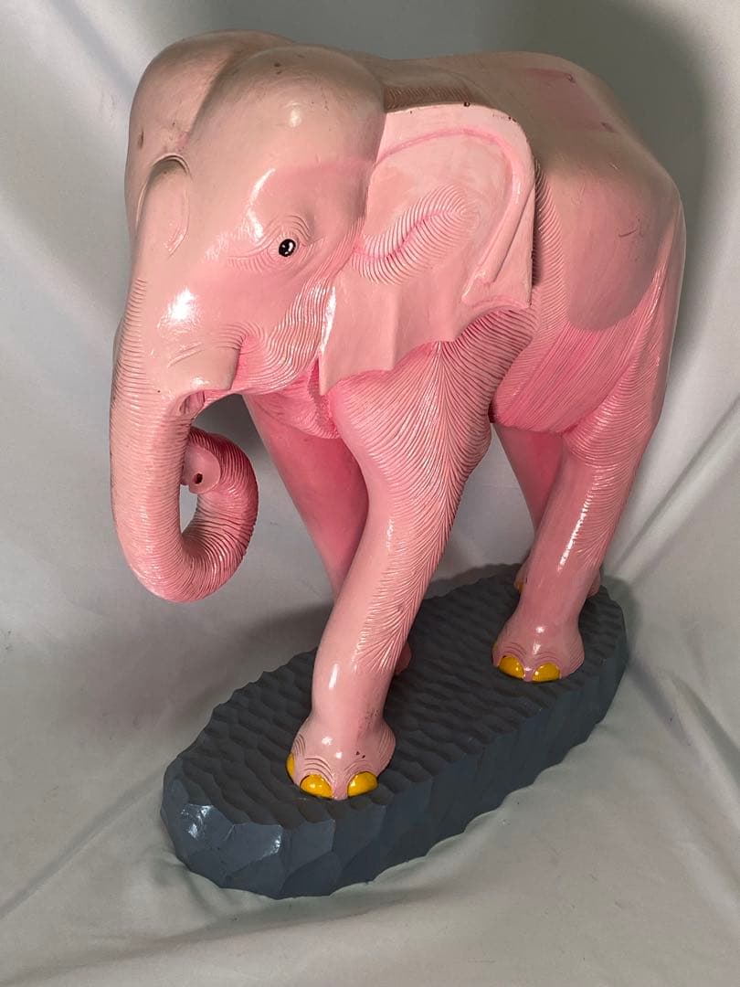 2479❣️ 木彫り　ピンク　象　幸運のシンボル　店舗　オブジェ