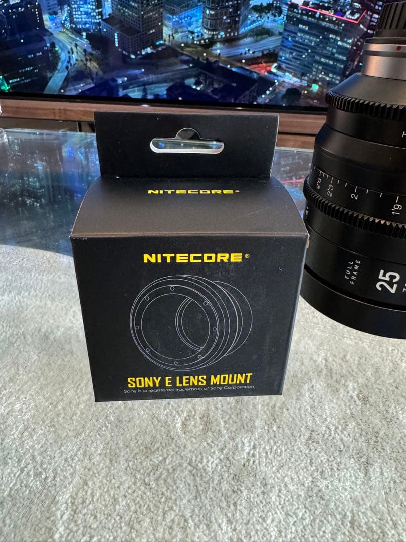 Nitecore 25mm T2.1 EF-mount | PL シネマレンズ