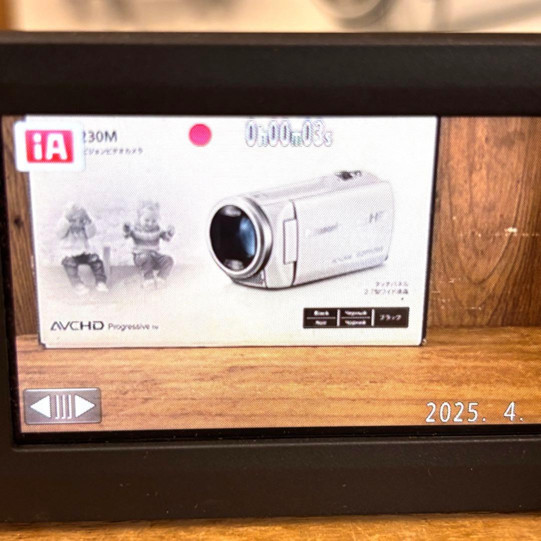 美品❗️Panasonic HC-V230M デジタルハイビジョンビデオカメラ
