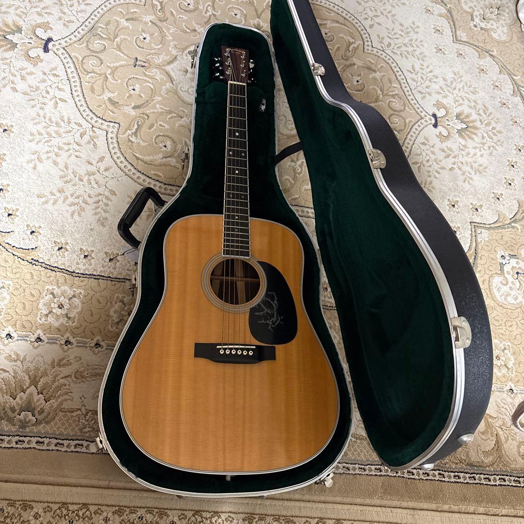 Martin & Co. D-28 アコースティックギター ハードケース付き