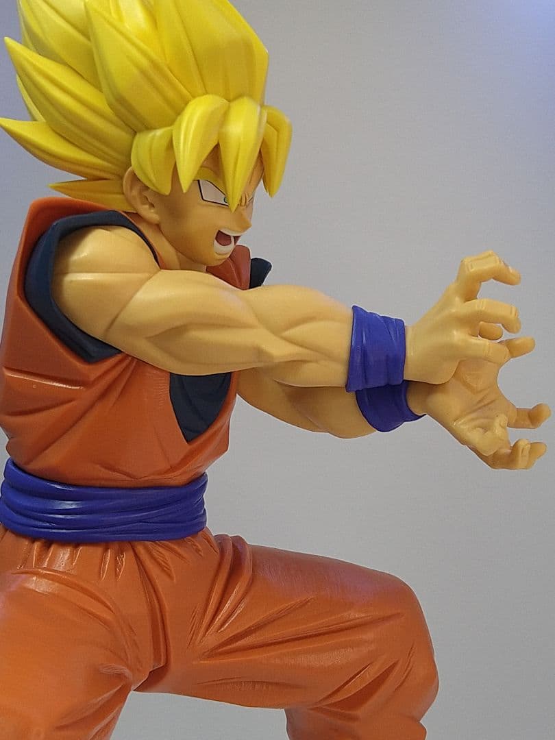 ドラゴンボール スーパーサイヤ人孫悟空 水彩画風再塗装品 フィギュア