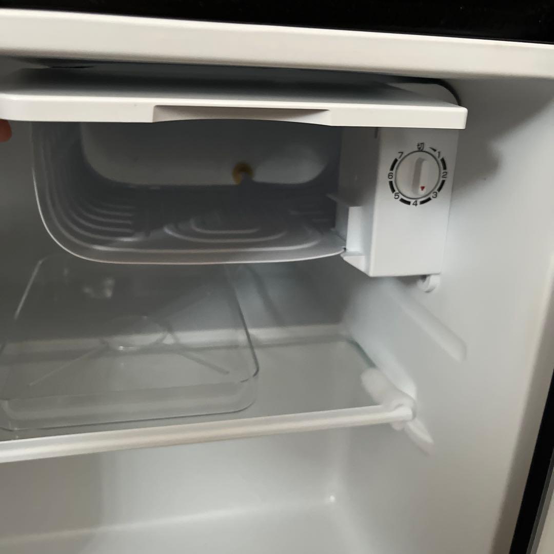 コンパクト ブラック冷蔵庫