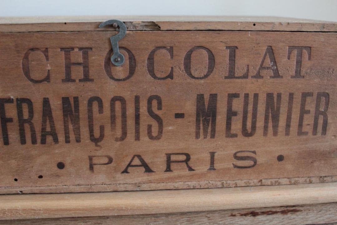 レア『ショコラ』の木箱/ドール・アンティーク・チョコレート・小物入れ