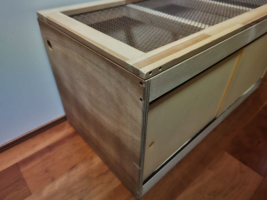 木製ケージ 　メッシュ蓋付き