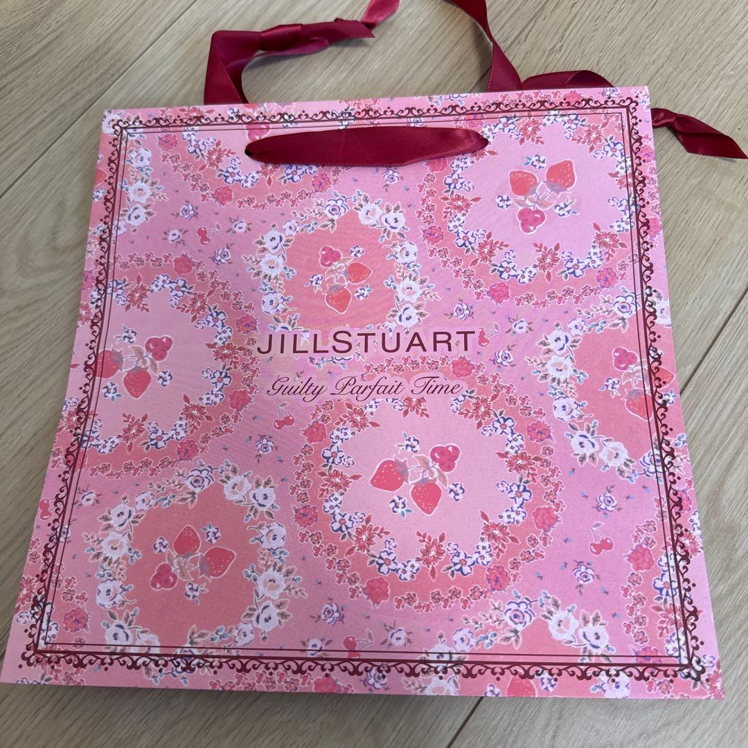新品未使用　JILL STUART クリスマスコフレ 2024限定品