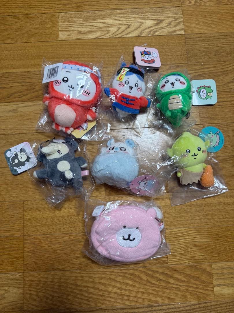 ちいかわマスコット　ハチワレ、モモンガ、ゴブリン、ゾウ、ポシェット　7点セット