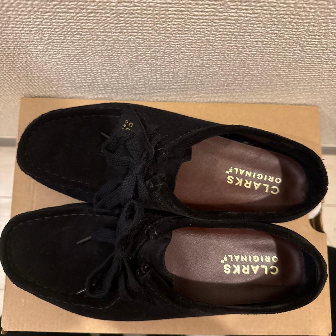 クラークス　ワラビー　スェード黒　箱付き