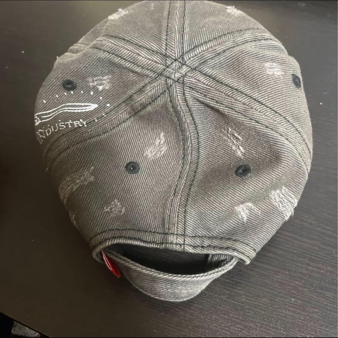 DIESEL グレー プリントキャップ