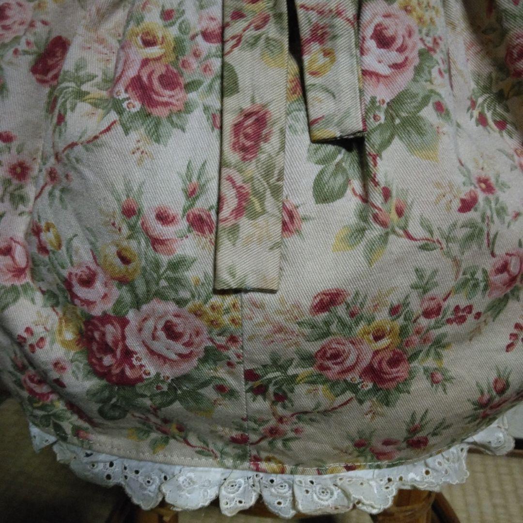 花柄ドレスの女の子リアルな人形 約60cm