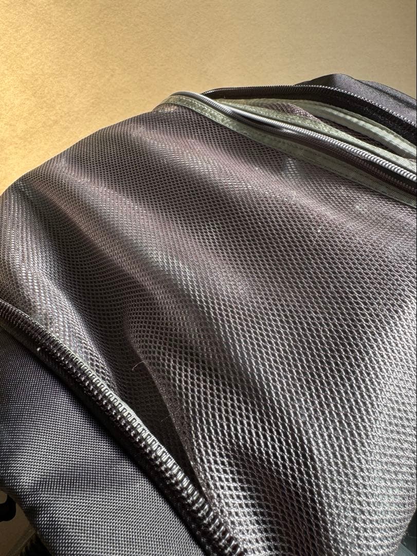 モンベル　ウィーリーダッフル80