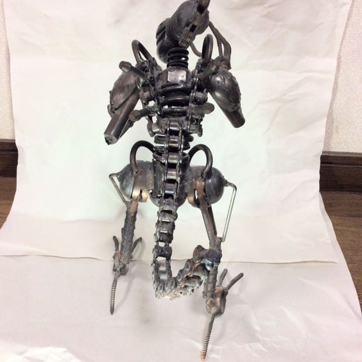 値下げ　エイリアン 鉄製廃材アート