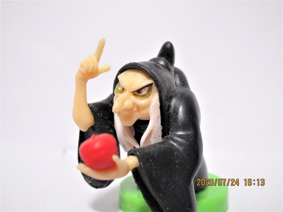 魔女　白雪姫　ディズニー　チョコエッグ