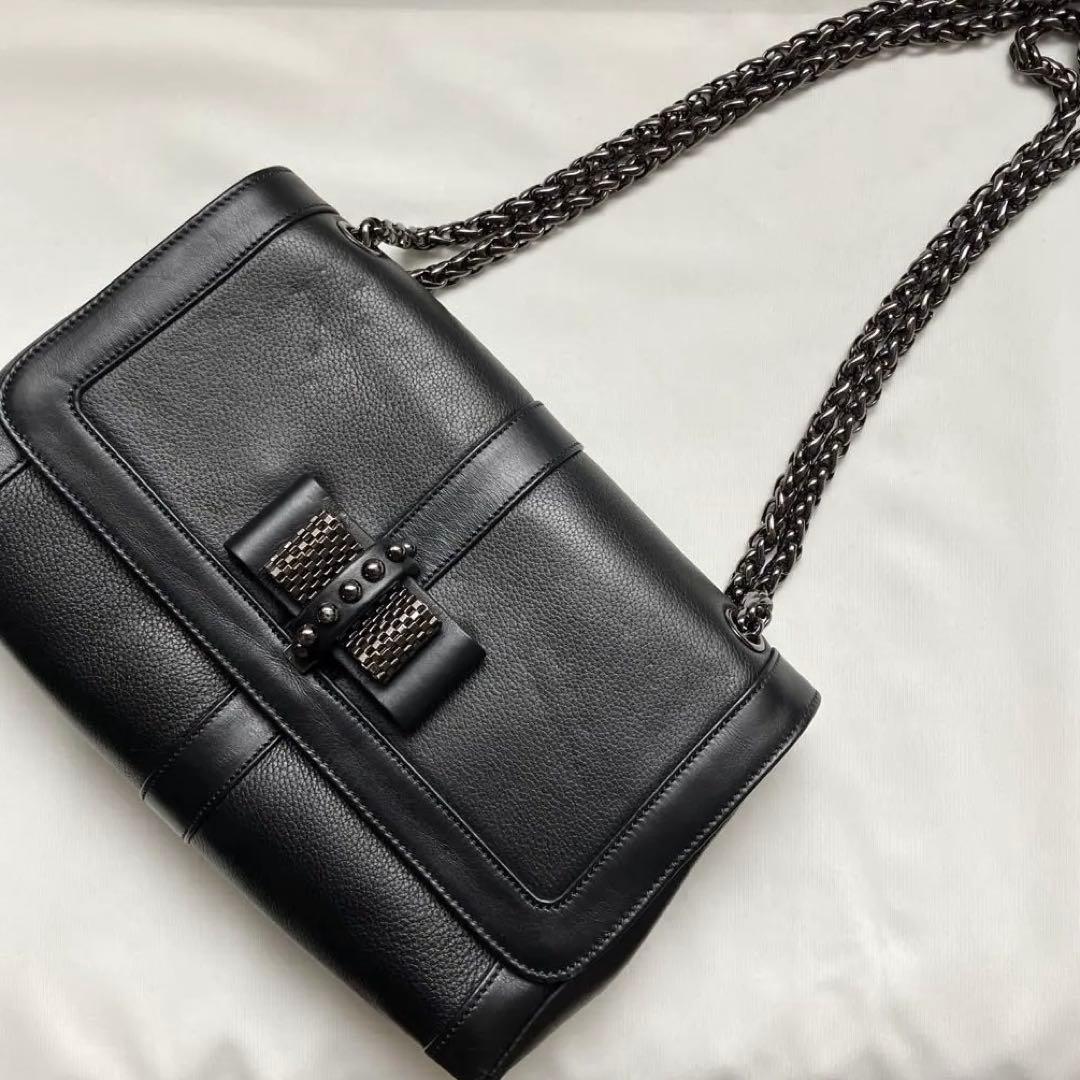 美品Louboutinクリスチャンルブタンショルダーバッグスウィートチャリティー