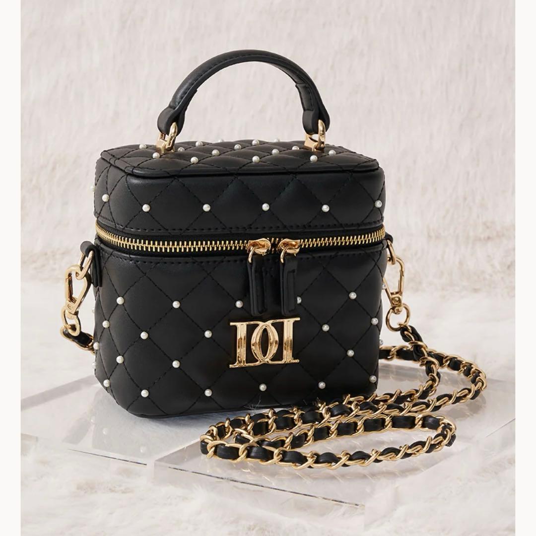 Darich キルティングパールスクエアミニバッグ BLK